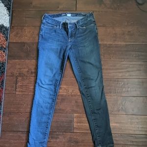 Women's skinny jeans